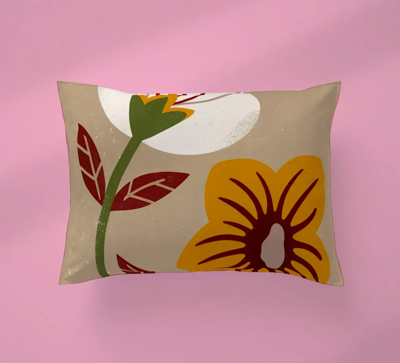 Fiori retrò pop cuscino da THE LATEST SHOP