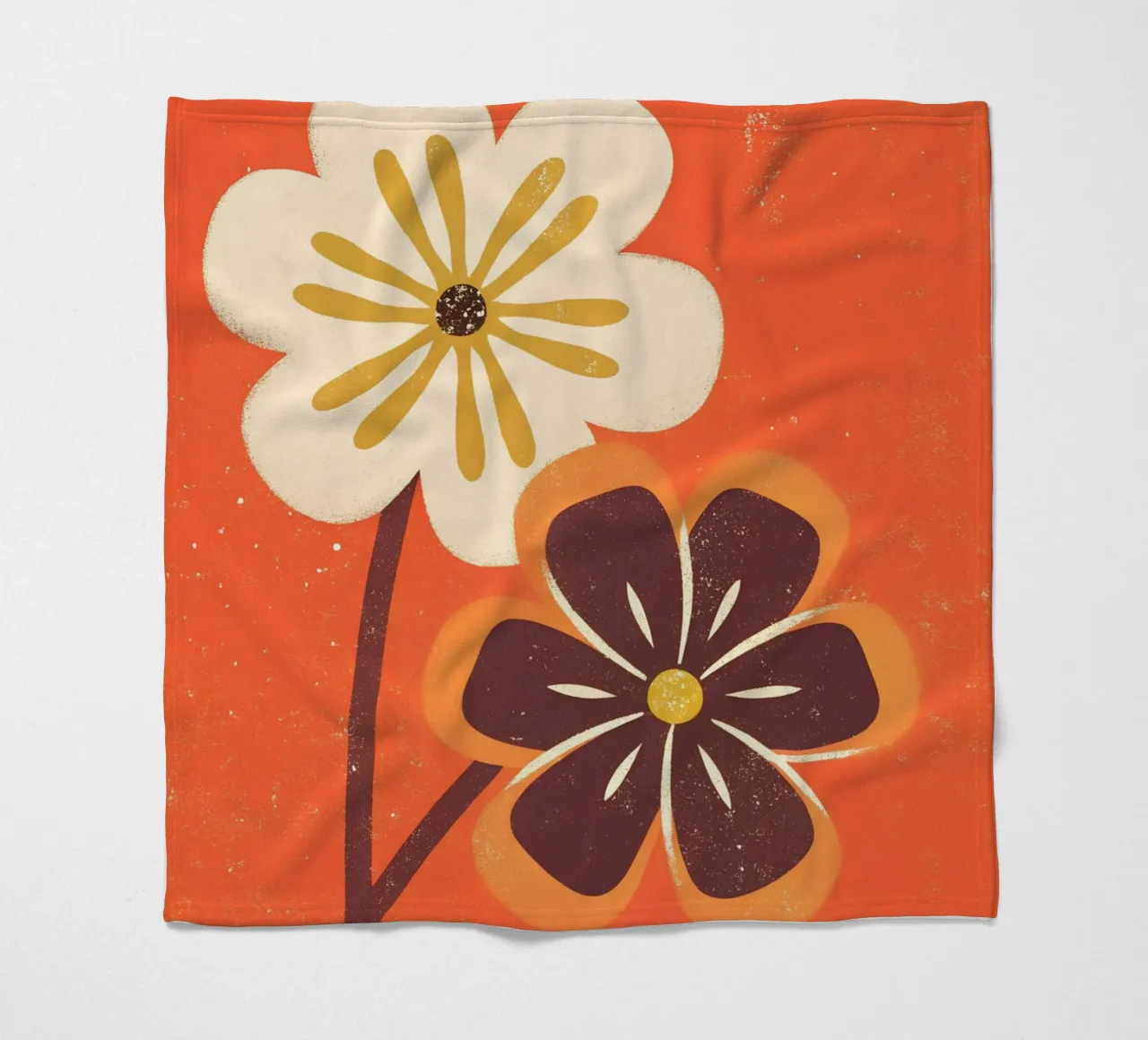 Fiori retrò pop coperta in pile da THE LATEST SHOP