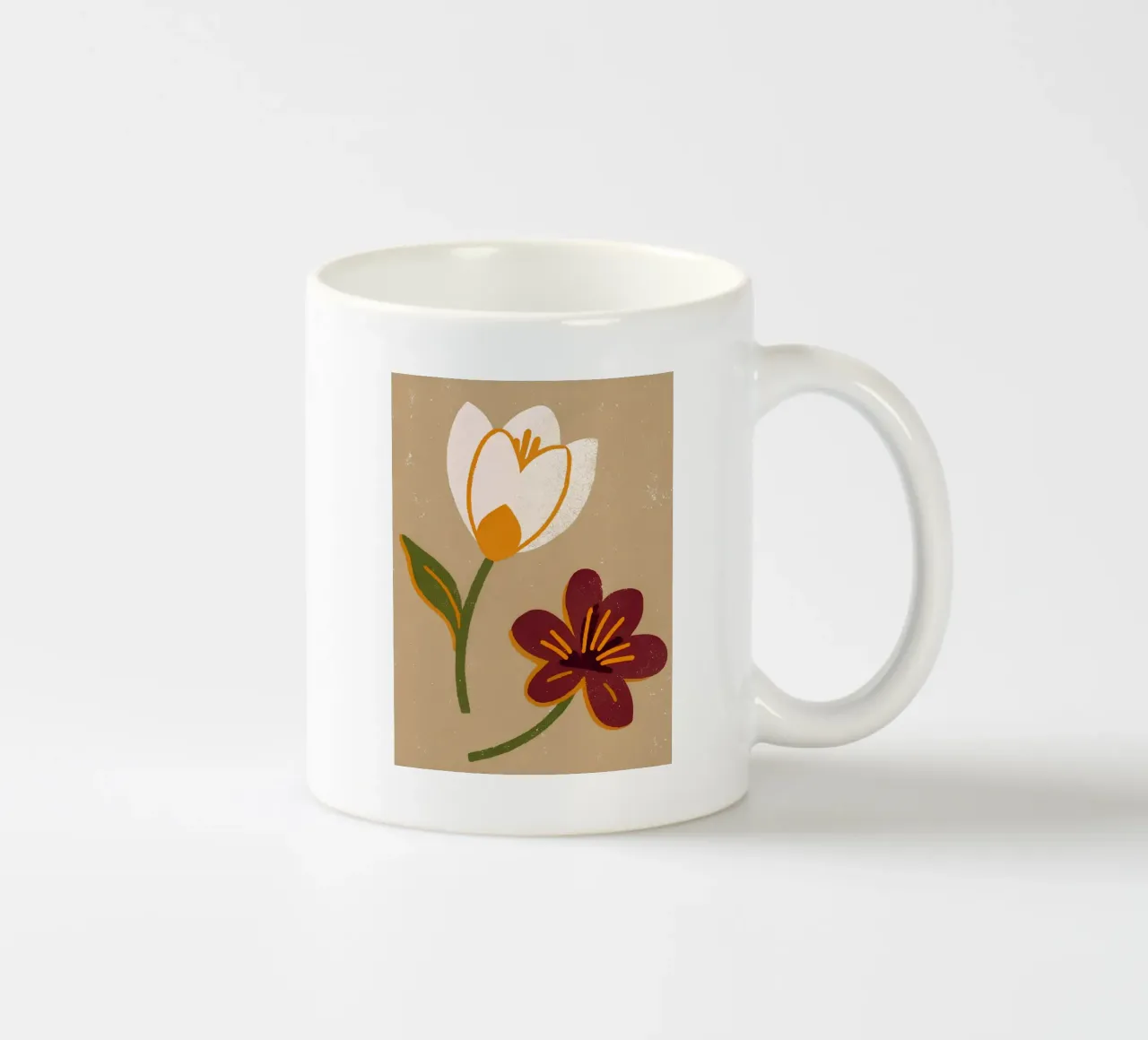 Fiori retrò pop tazza in ceramica da THE LATEST SHOP