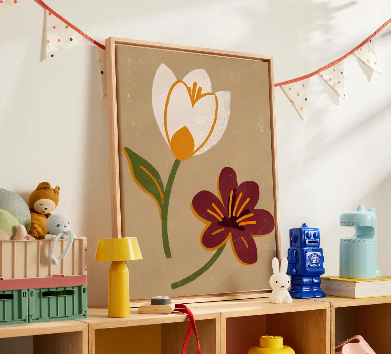 Fiori retrò pop tela con Cornice a cassetta da THE LATEST SHOP