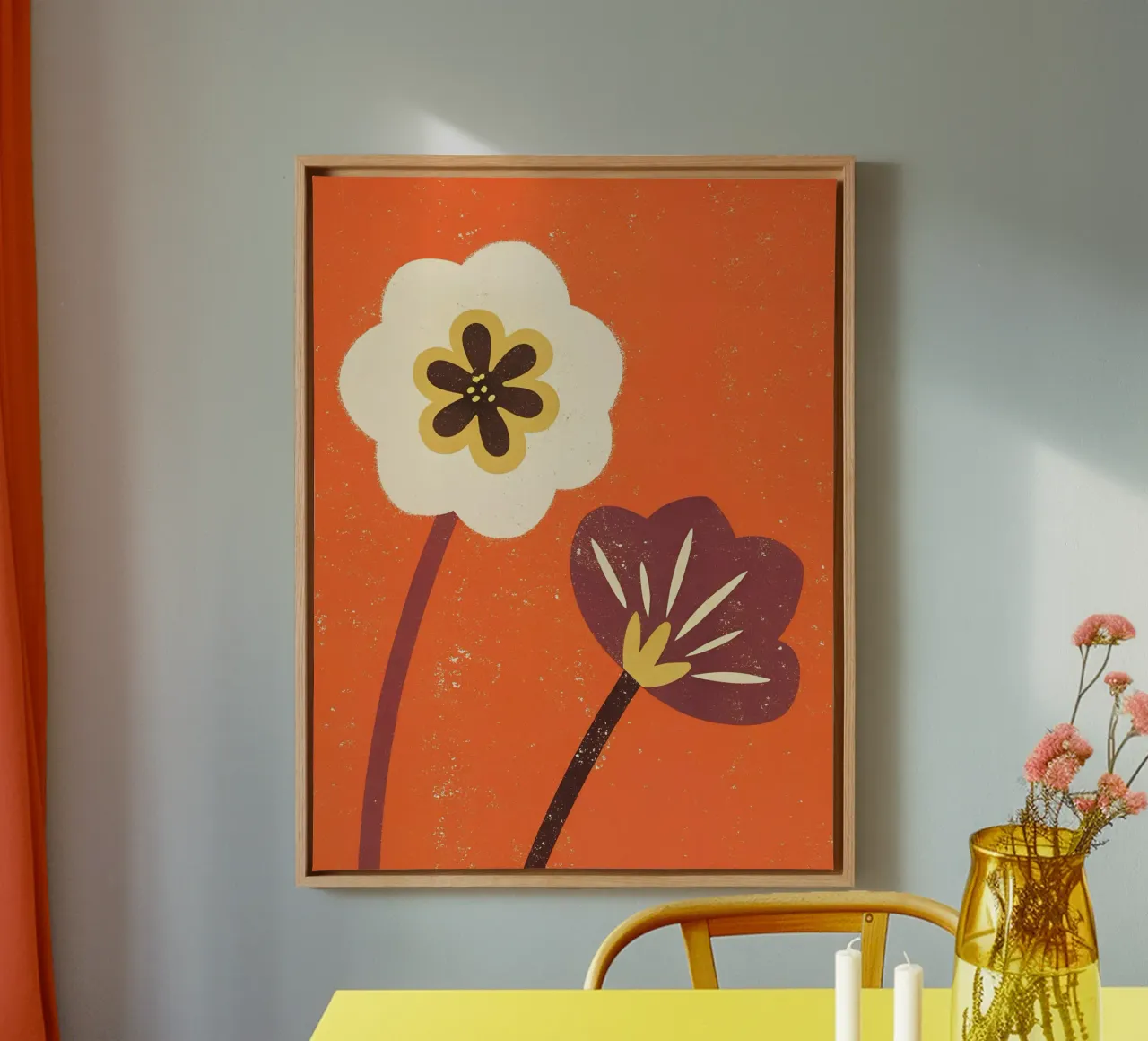 Fiori retrò pop tela con Cornice a cassetta da THE LATEST SHOP