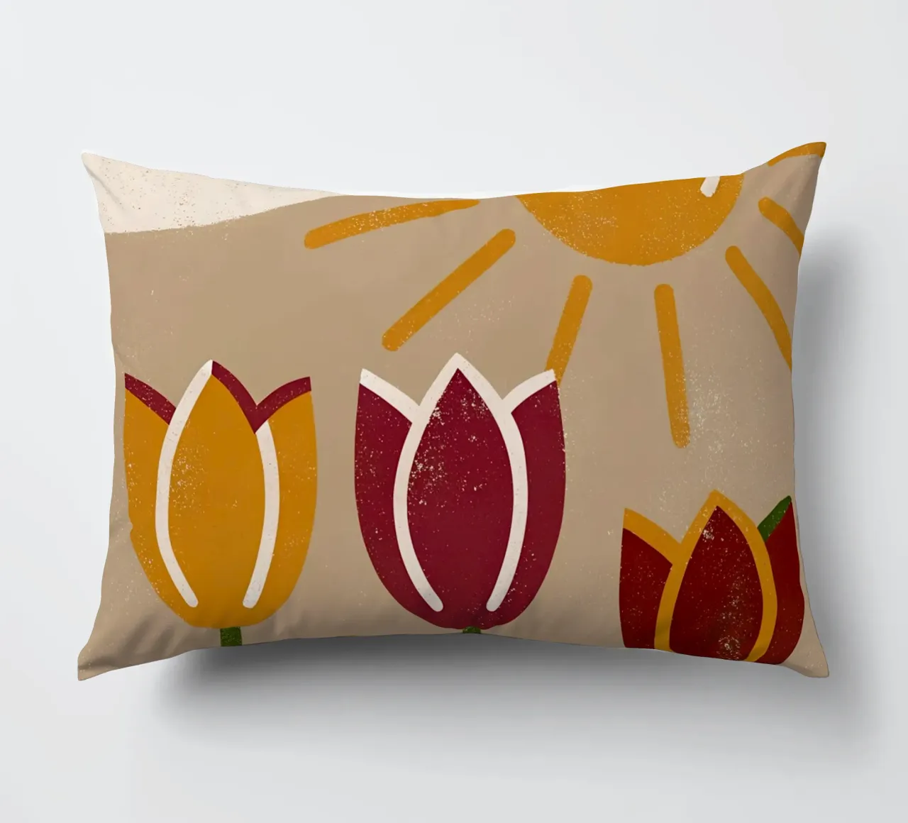 Fiori e sole Retro Pop cuscino da THE LATEST SHOP