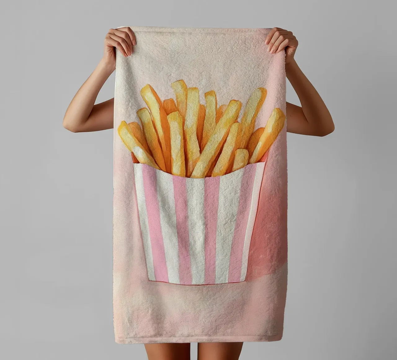 Frische Retro Pommes, Pastel Handtuch von Carinaprint