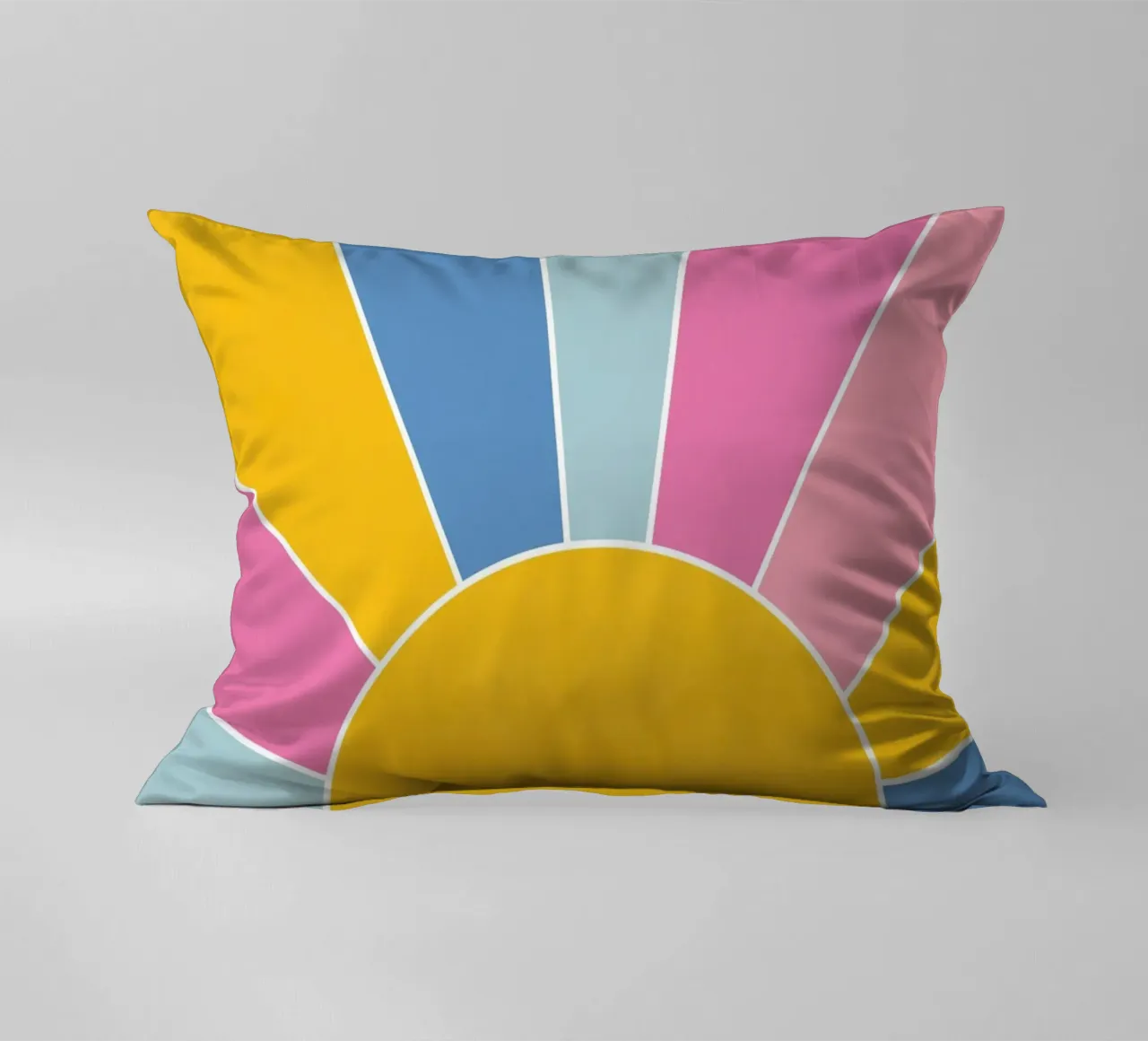 Sunburst - dawn cuscino da Gale Switzer