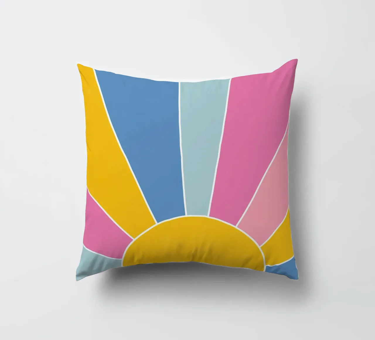 Sunburst - dawn cuscino da Gale Switzer