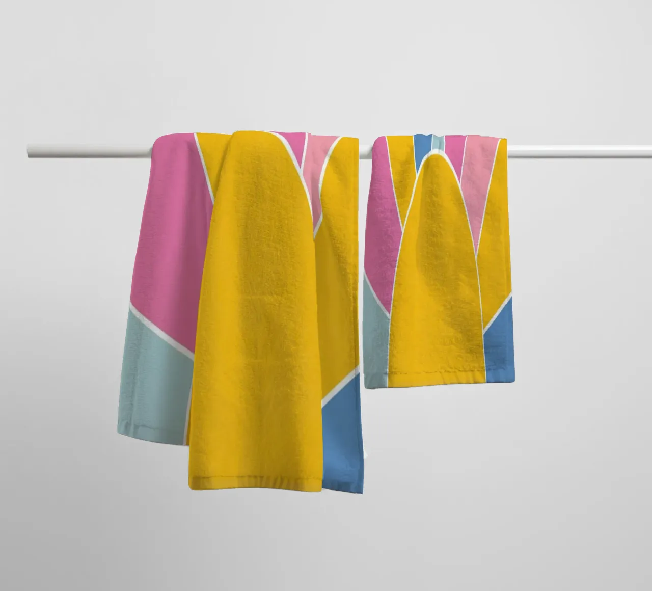 Sunburst - dawn asciugamano da bagno da Gale Switzer