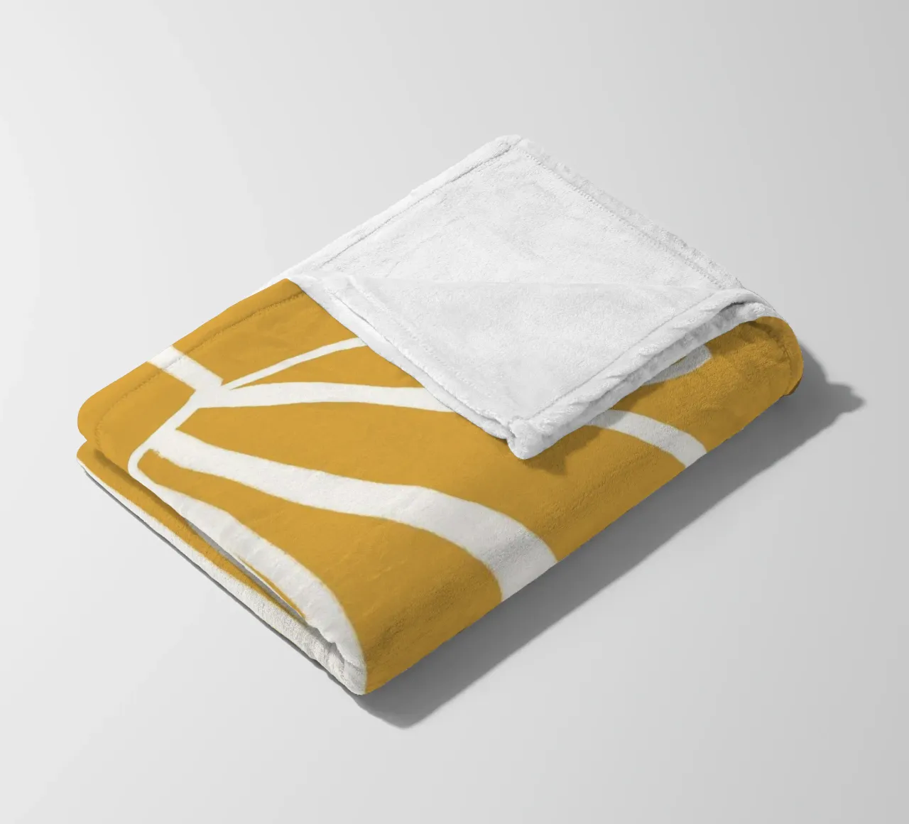 Minimal Flora - daisy yellow coperta in pile da Gale Switzer