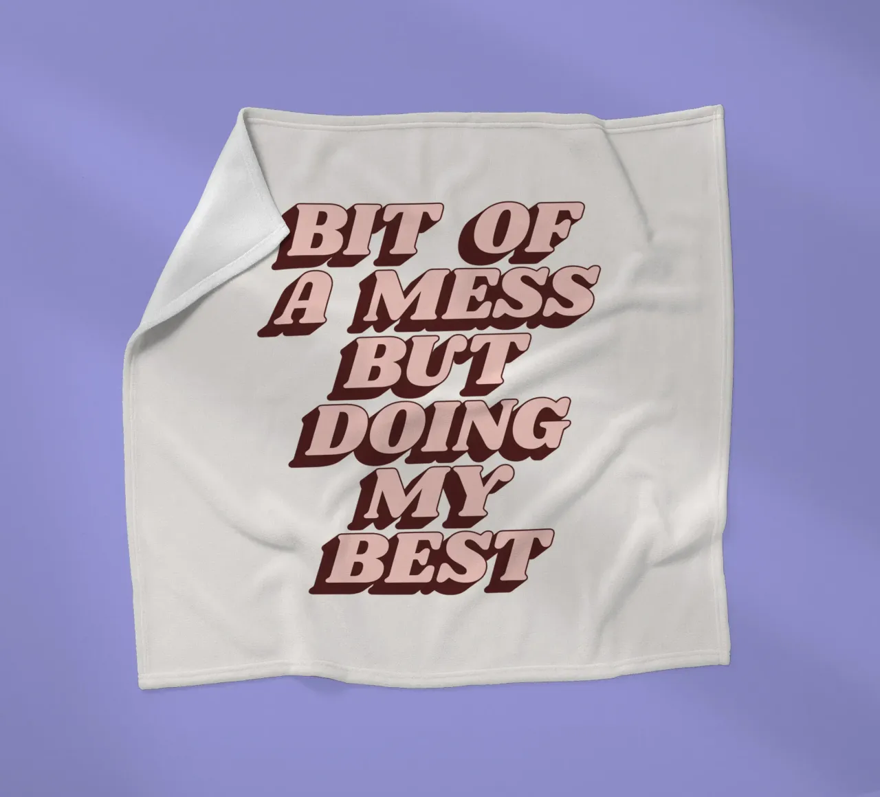 Un peu de désordre mais je fais de mon mieux Typographie humoristique Imprimé plaid polaire de THE MOTIVATED TYPE