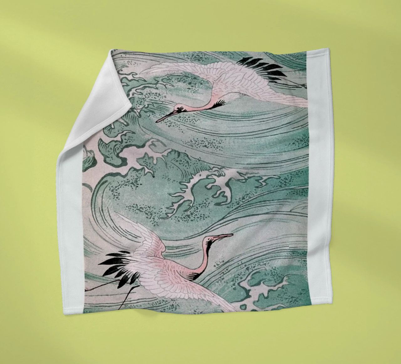 Cranes & Waves Fleecedecke von Flora & Fauna