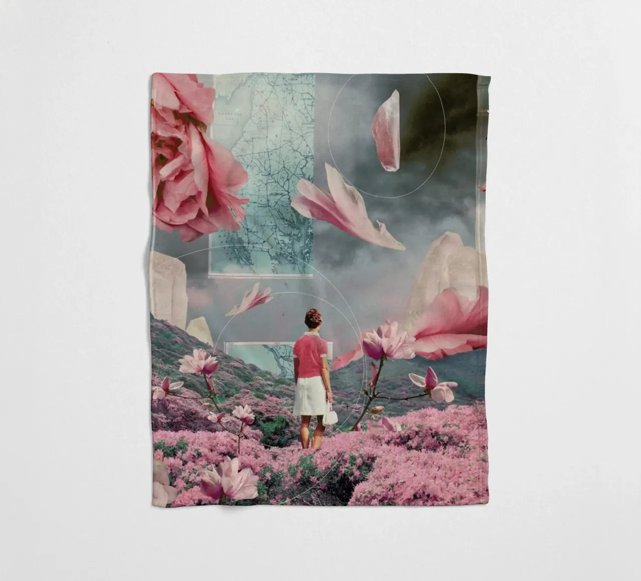 Trying To Accept The Distance coperta in pile da Frank Moth