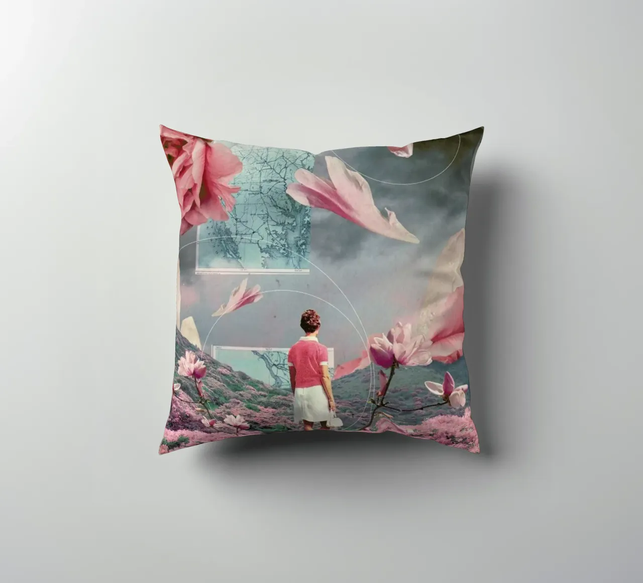 Trying To Accept The Distance cuscino da Frank Moth