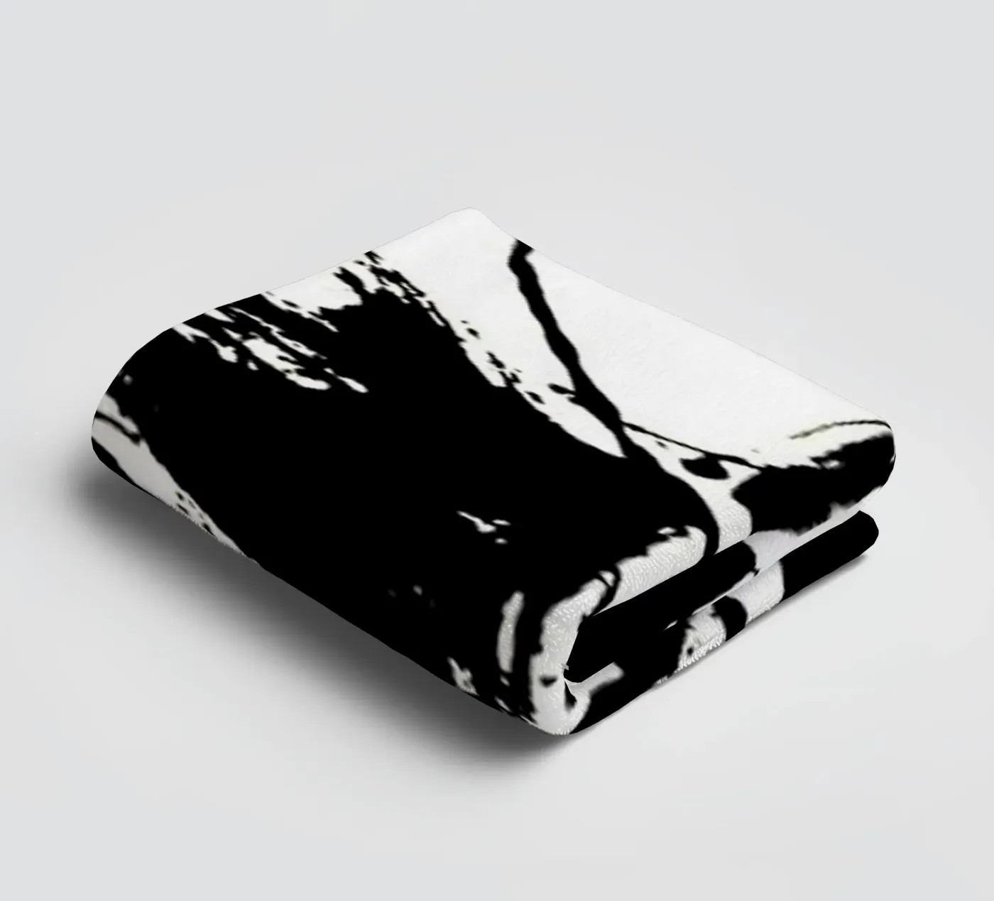 Expression towel by Ettyhmoz