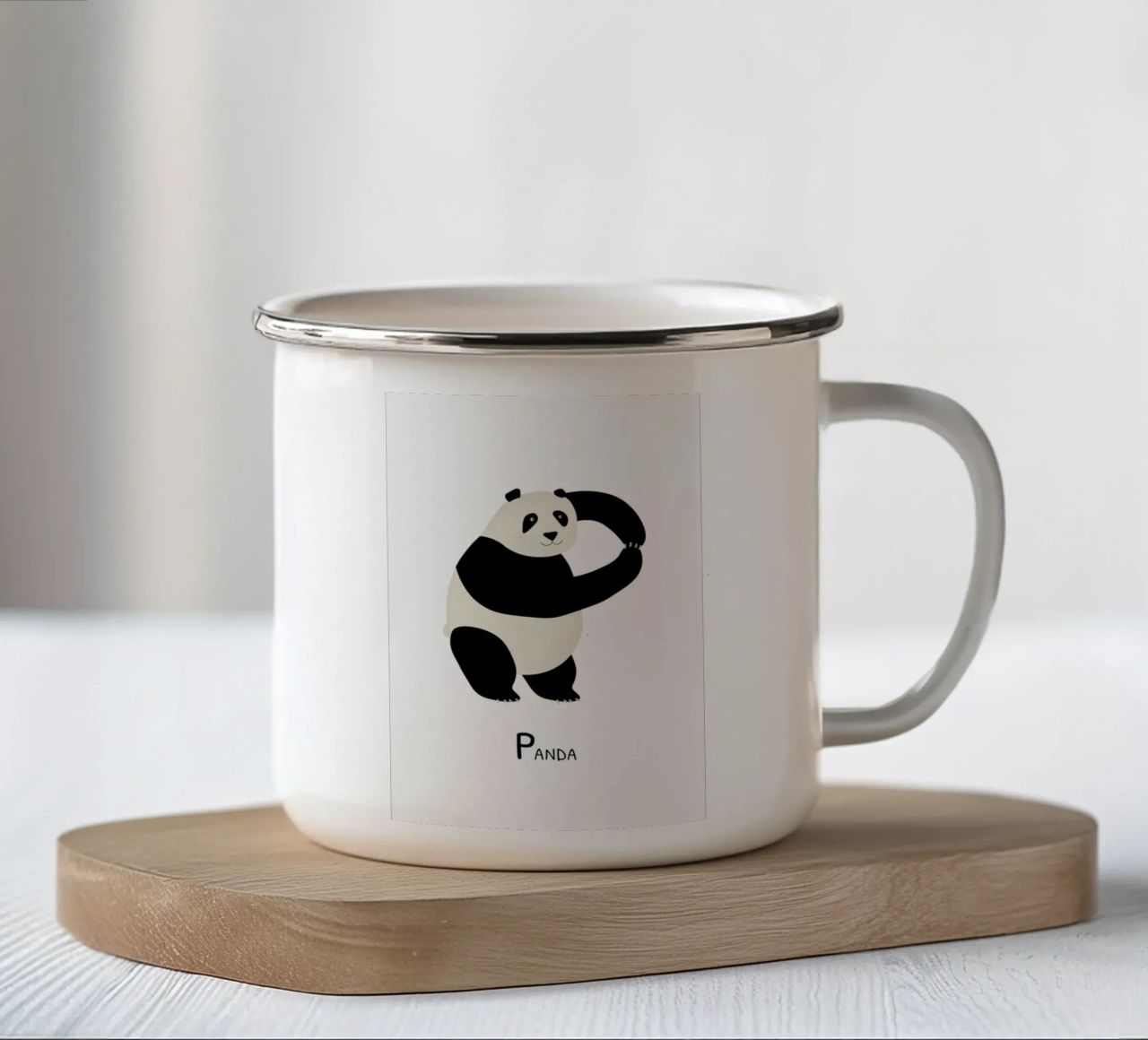 P for Panda tazza in smalto da Little Flourishes