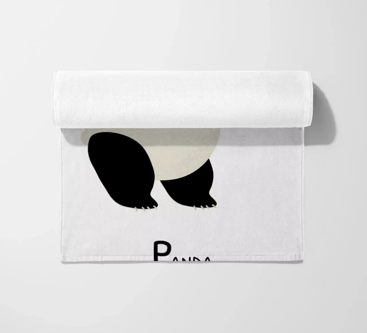 P for Panda telo mare da Little Flourishes