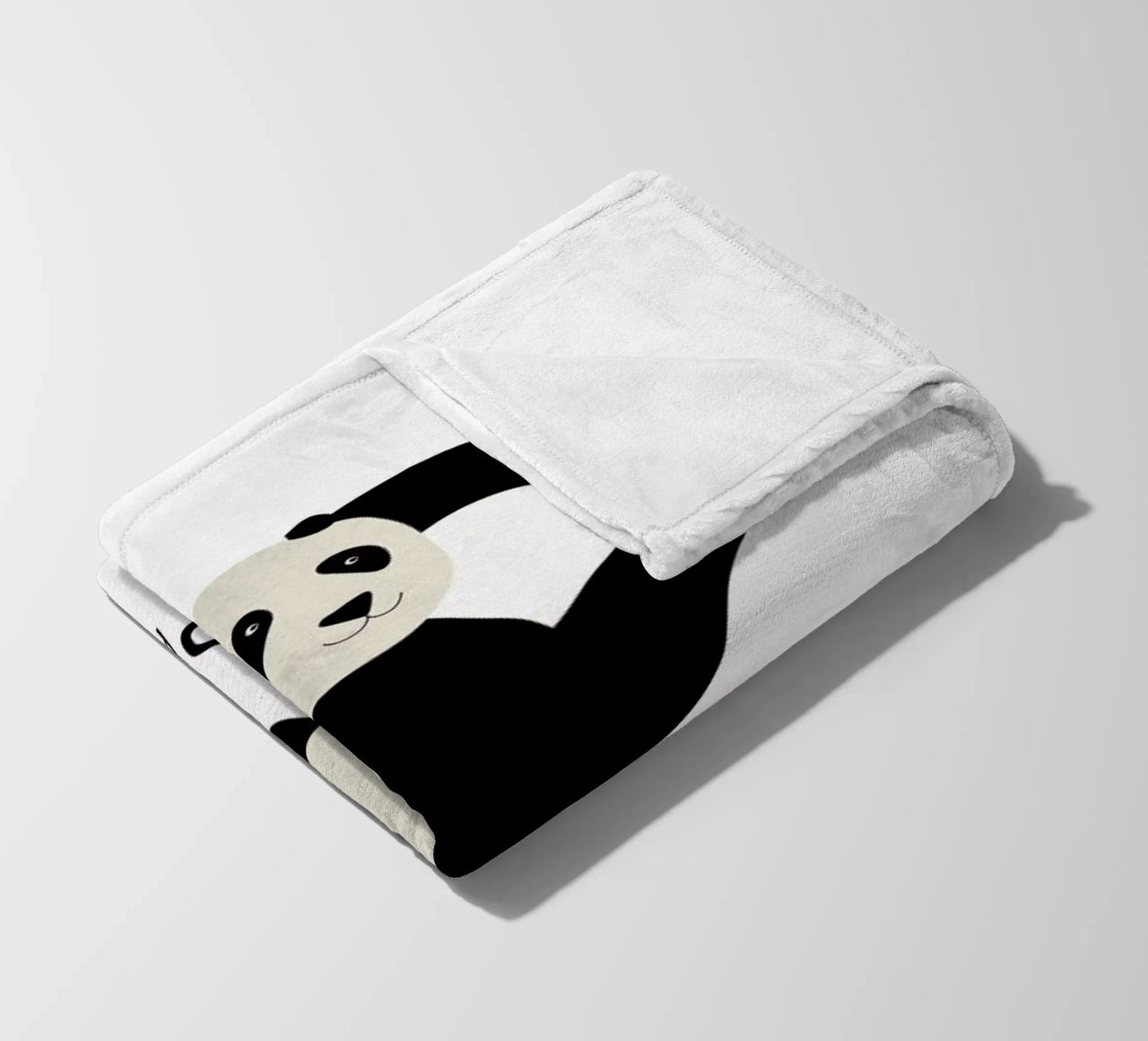 P for Panda coperta in pile da Little Flourishes
