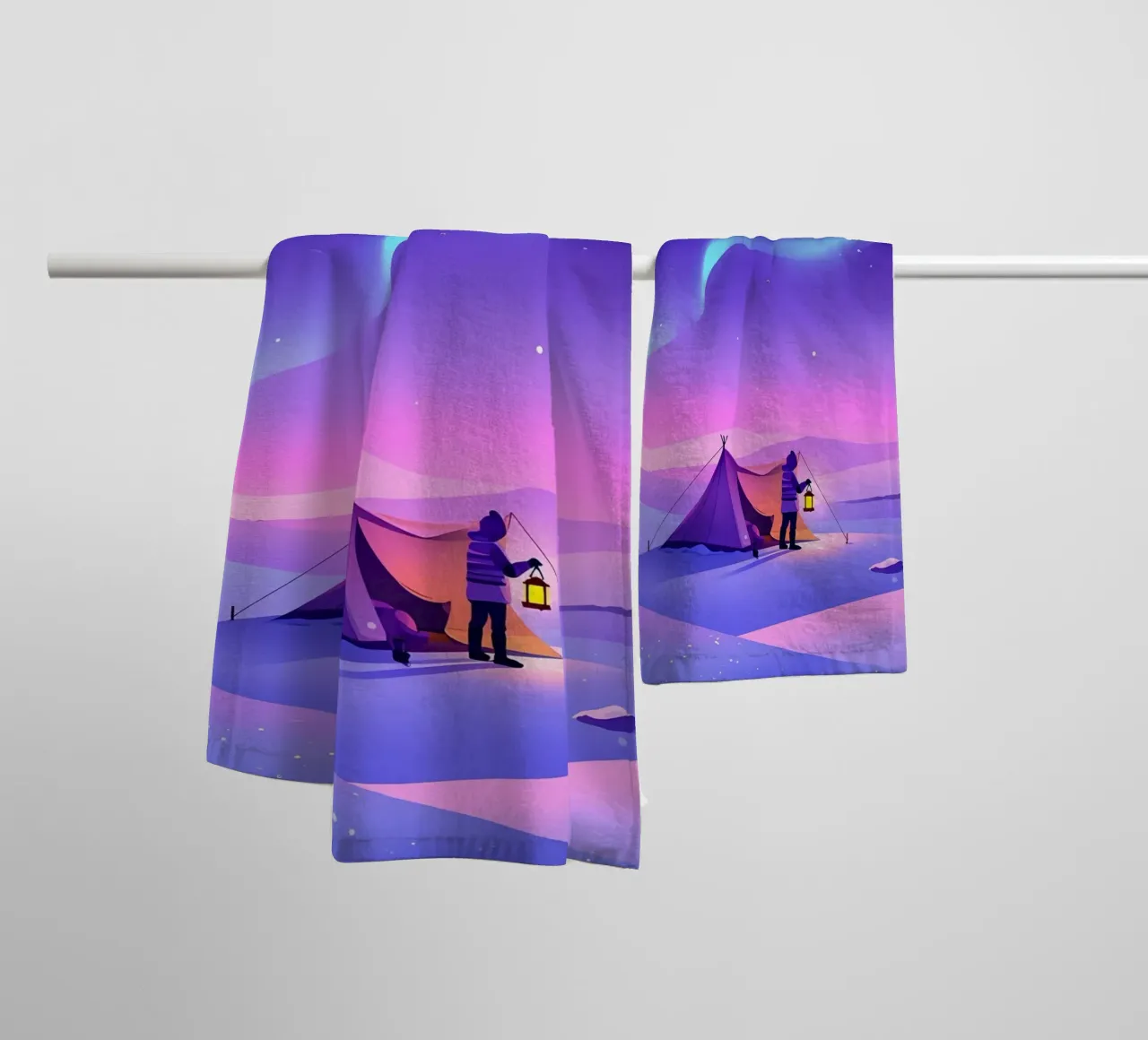 Campeggio sotto l'Aurora Lofi Art asciugamano da bagno da LoFi Gallery