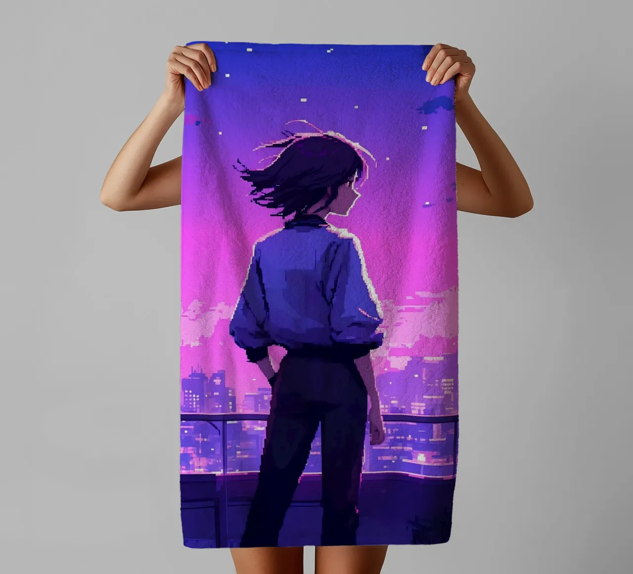 Ragazza in piedi in città moderna edificio in sera Lofi Art asciugamano da bagno da LoFi Gallery