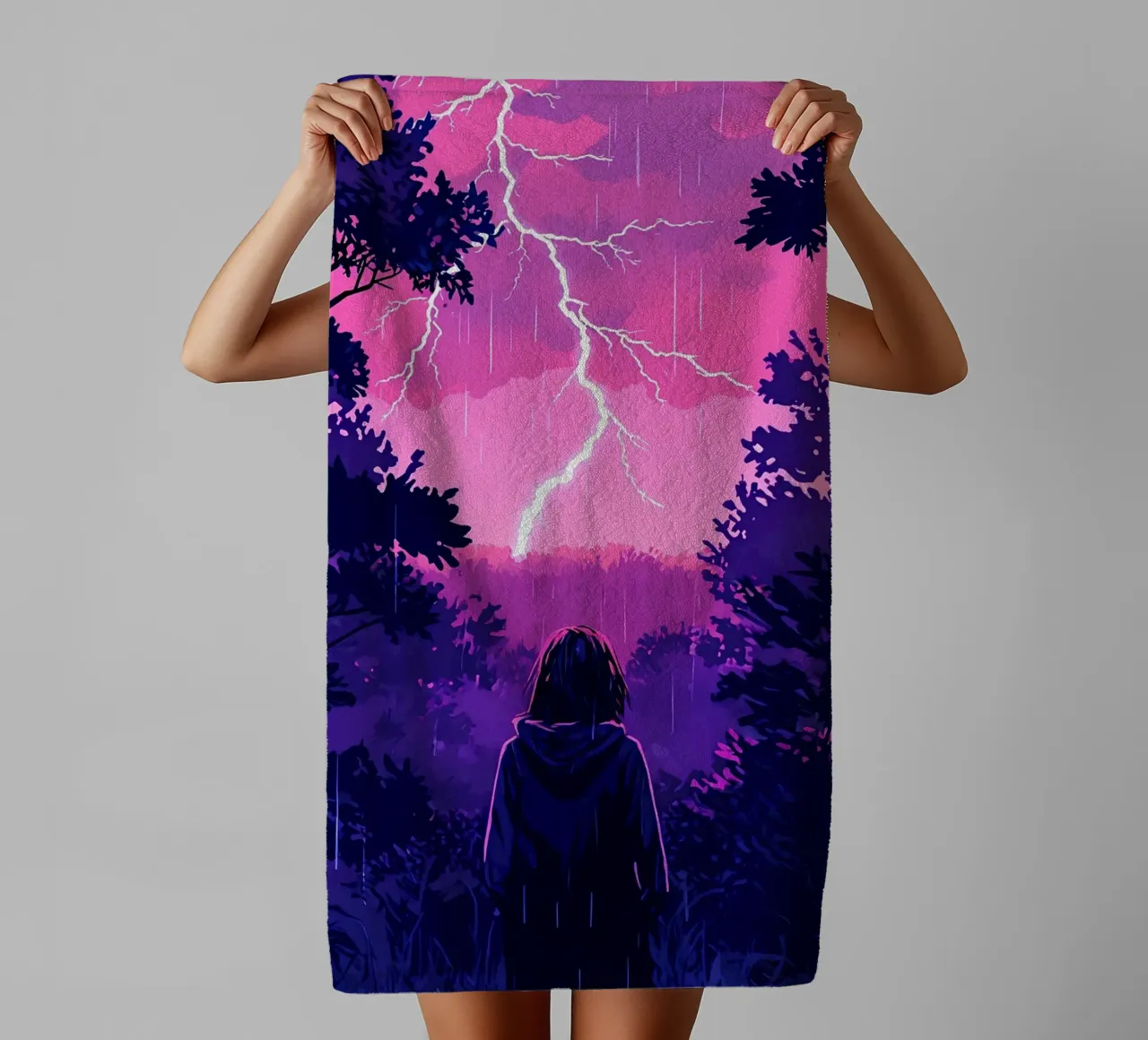 Ragazza in una giungla bloccata in una tempesta di fulmini notte Lofi Art asciugamano da bagno da LoFi Gallery