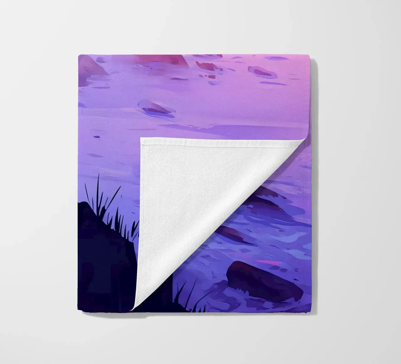 Junge sitzend in der Nähe von Oceanside in Abend Lofi Kunst Strandtuch von LoFi Gallery