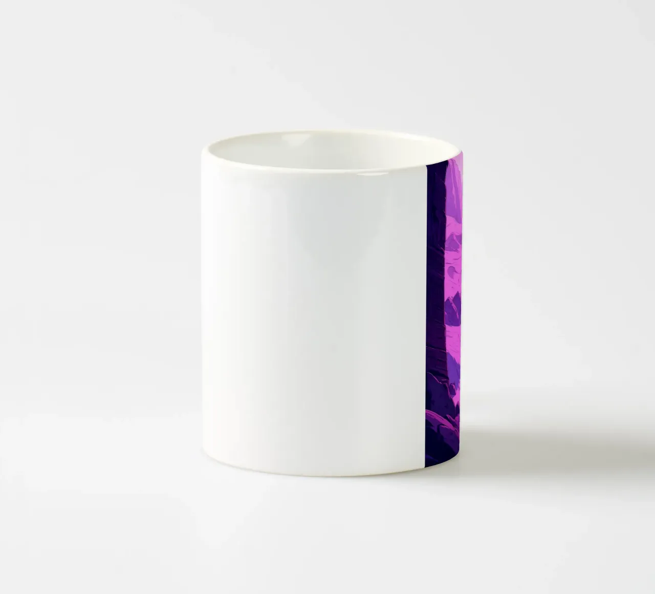 Ragazzo in piedi davanti alla porta del deserto Lofi Art tazza in ceramica da LoFi Gallery