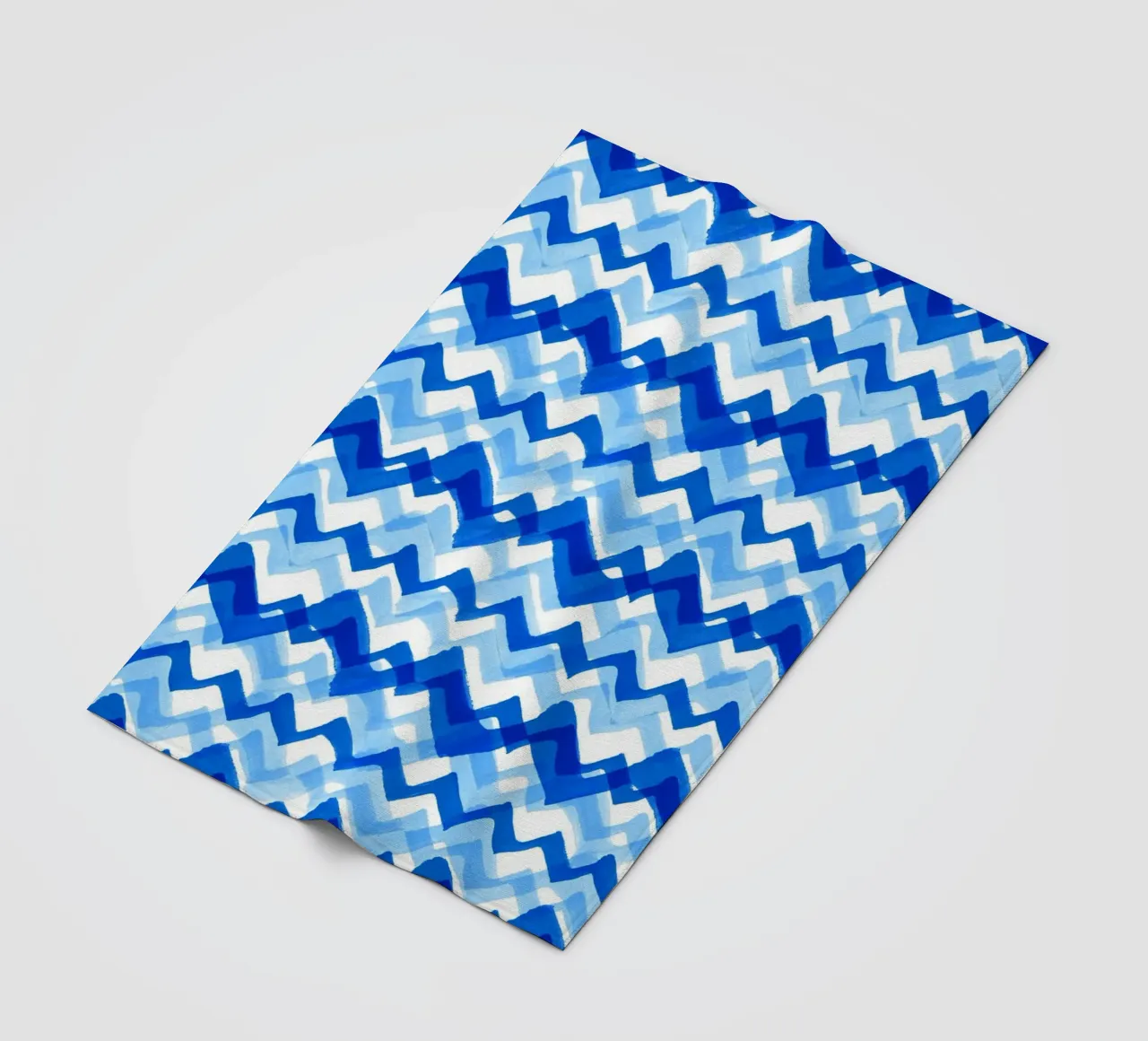 Cobalt Waves | Brush Stroke Pattern coperta in pile da sabidussi