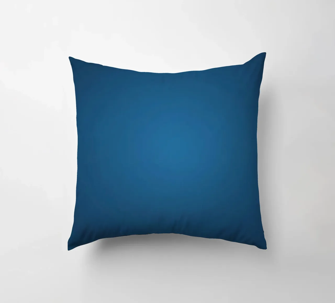 Abstraktes blaues Hintergrunddesign Kissen von DesignDoodle