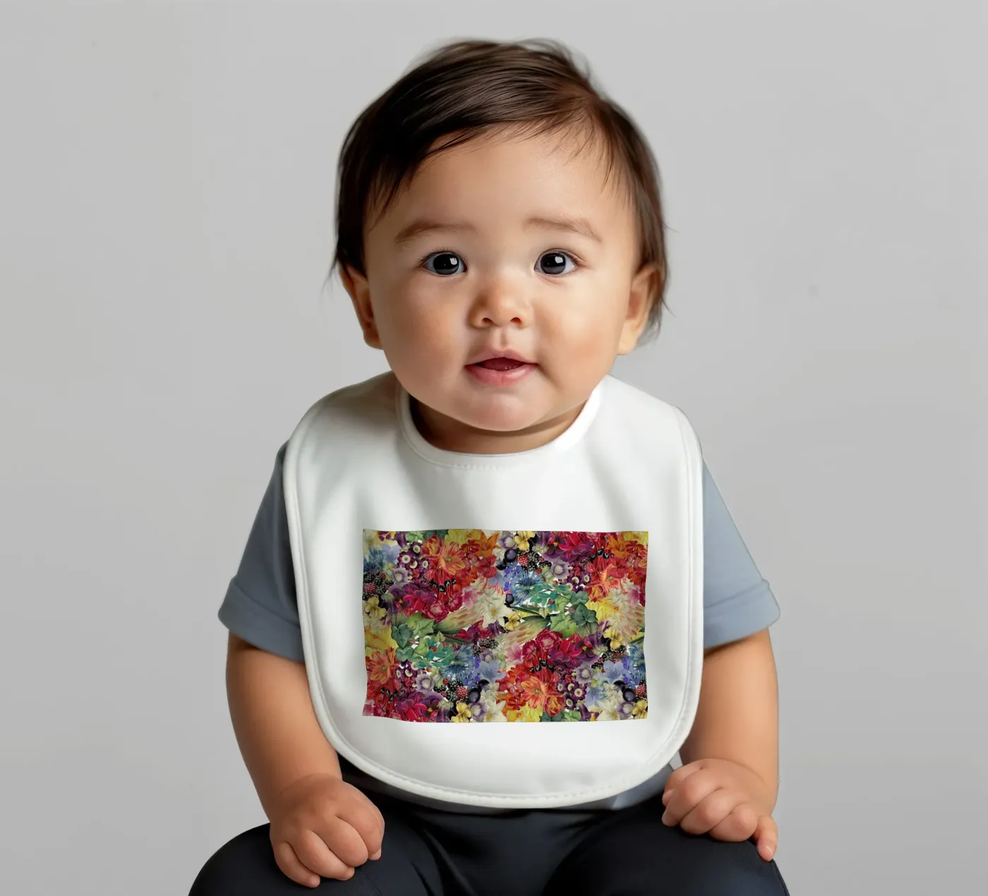 Flowers Babylätzchen von The Gently Unfurling Sneak