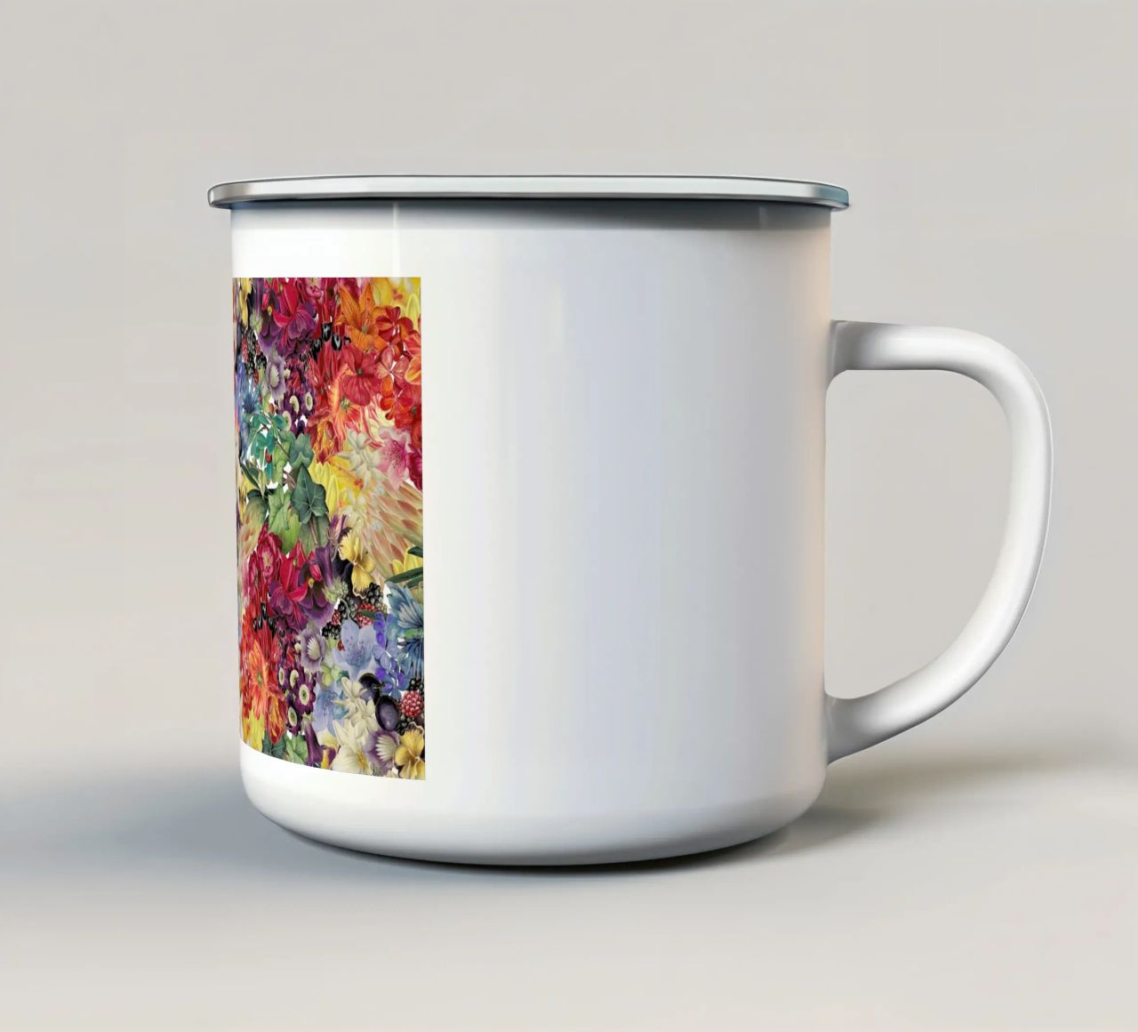 Flowers tazza in smalto da The Gently Unfurling Sneak
