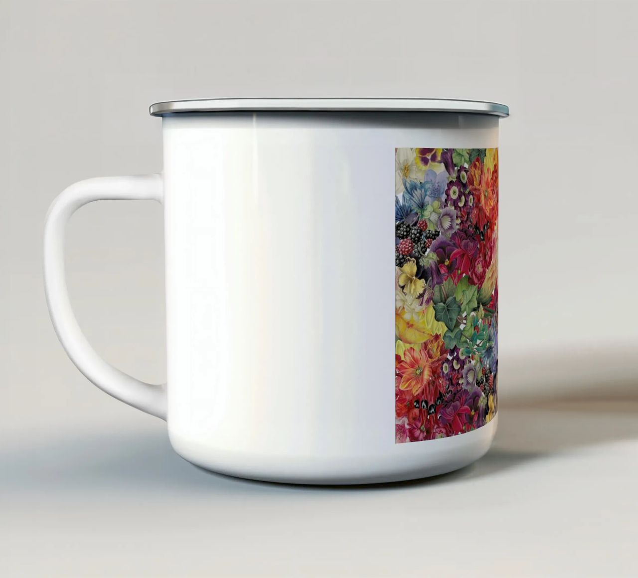 Flowers tazza in smalto da The Gently Unfurling Sneak