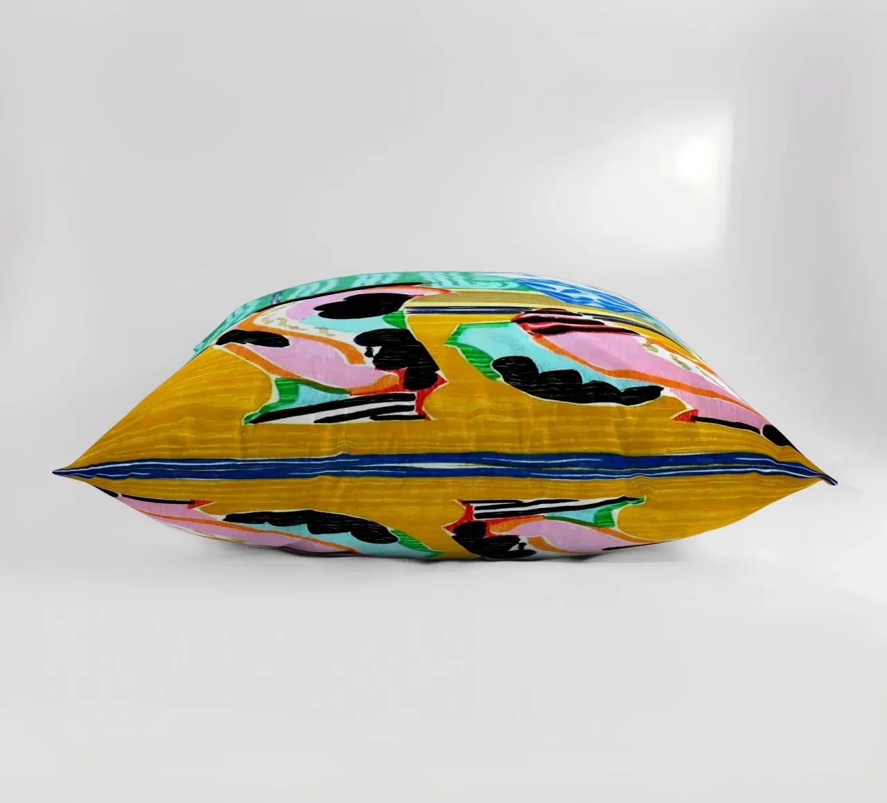 Kabuki Space decorative cushion by Ettyhmoz