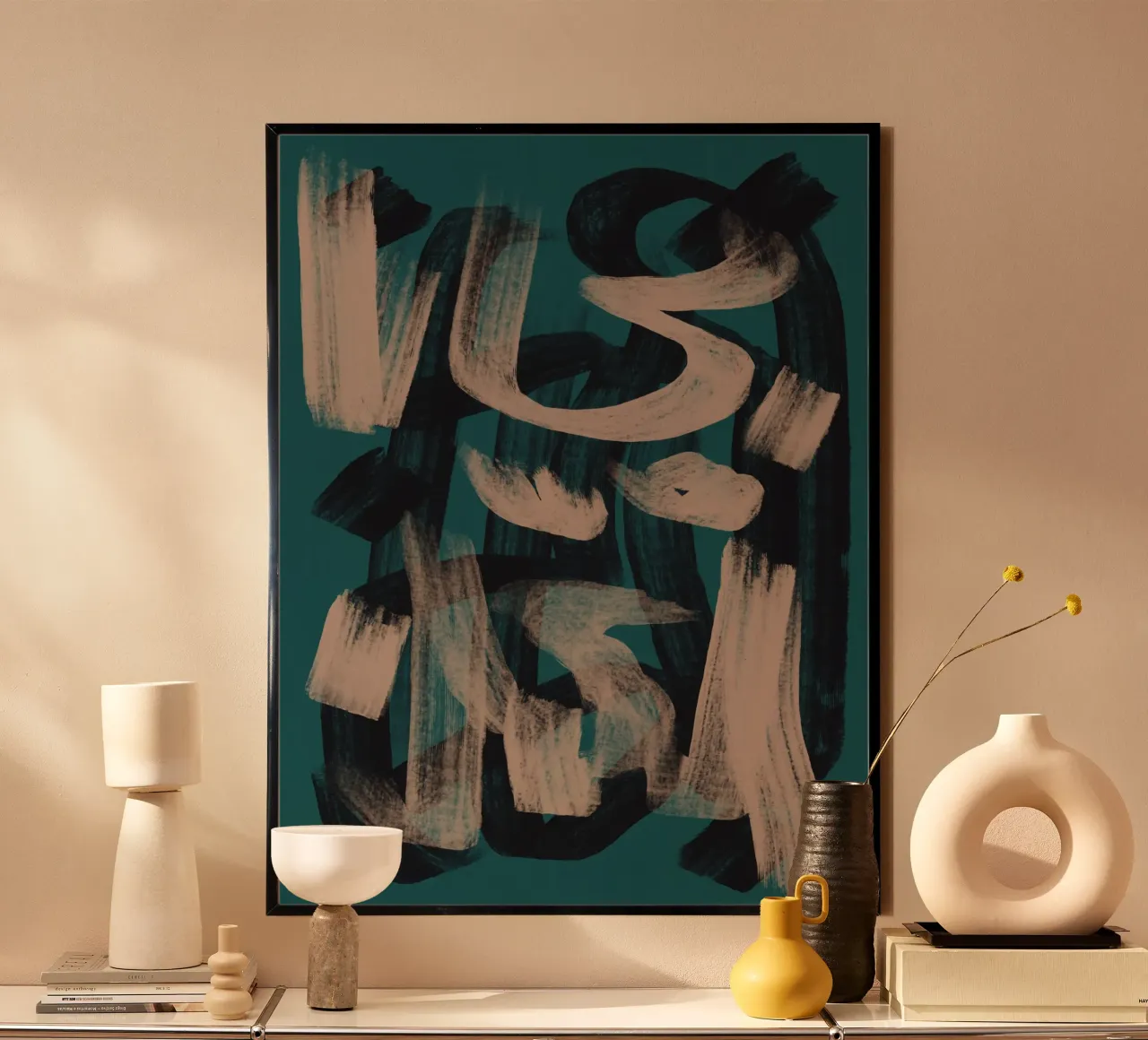 Droog penseel abstract in donkergroen poster met aluminium frame van Little Dean