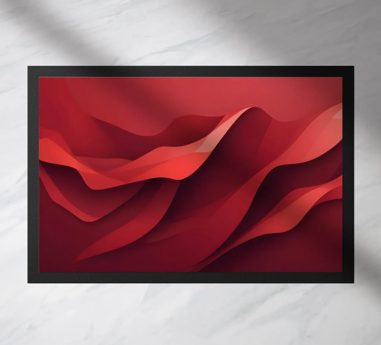 Des vagues rouges abstraites créent un papier peint dynamique et attrayant. paillasson de DesignDoodle