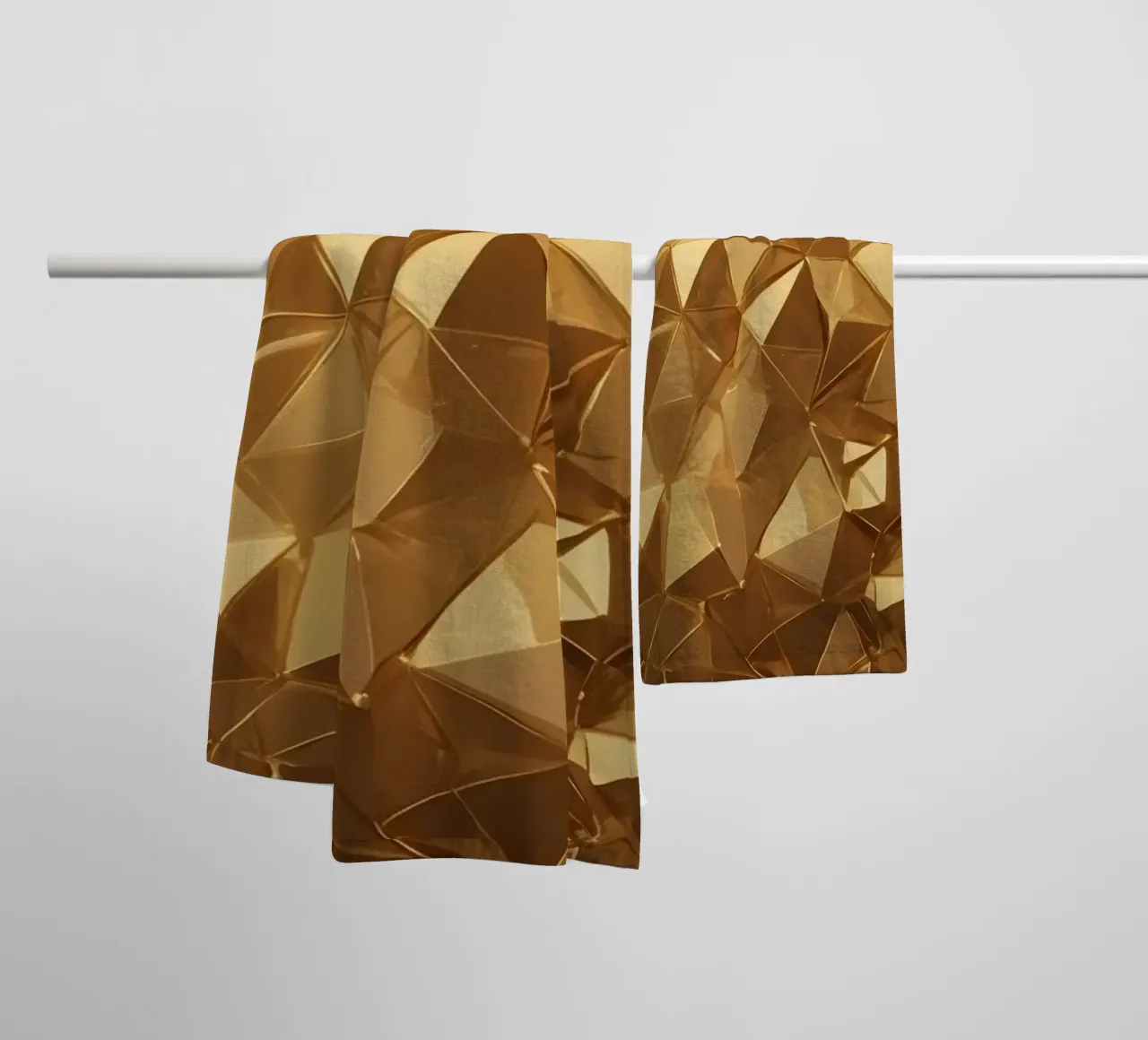 Sfondo con forme geometriche astratte dorate asciugamano da bagno da DesignDoodle