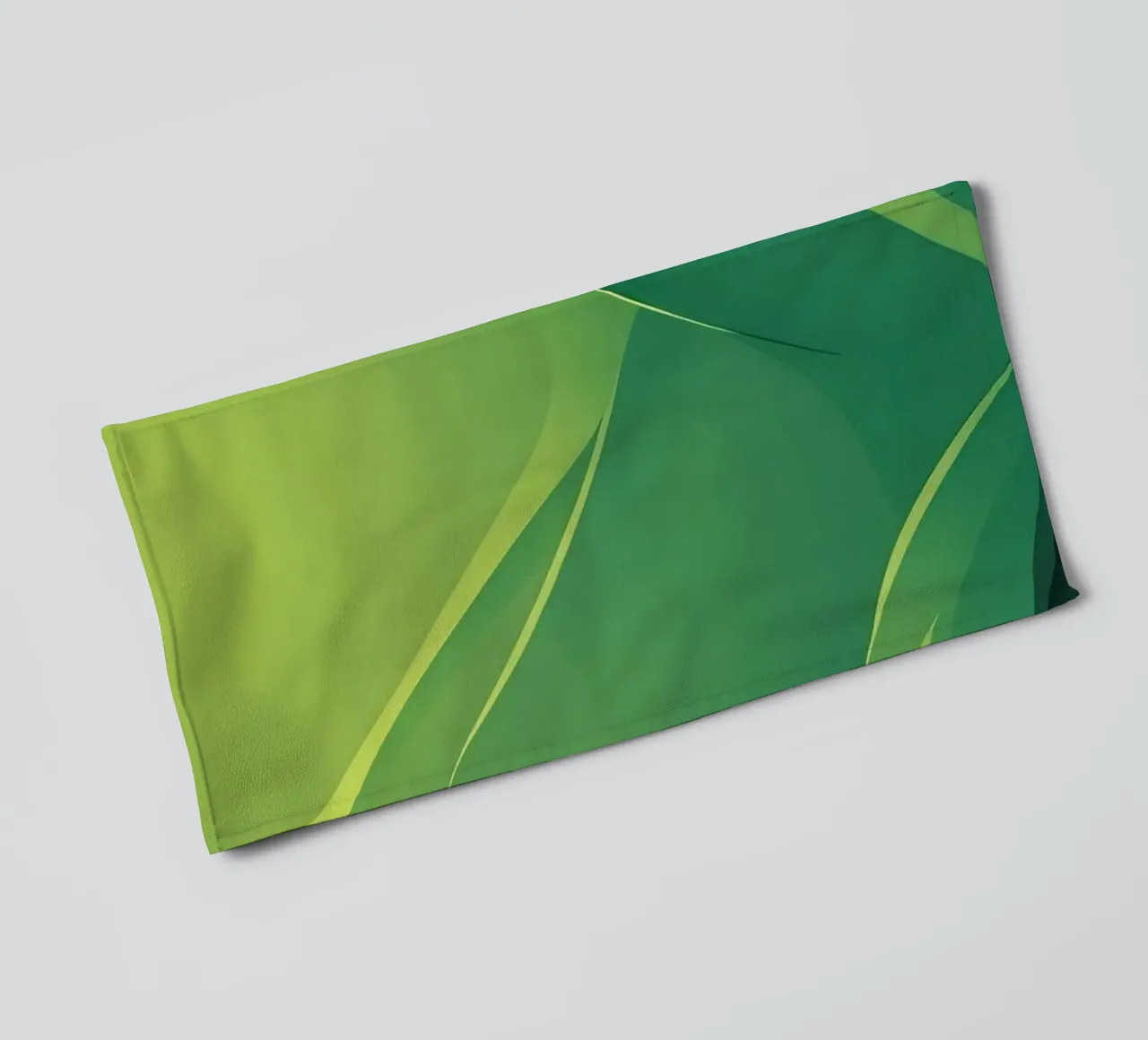 Design verde astratto con forme fluide e sfumature asciugamano da bagno da DesignDoodle