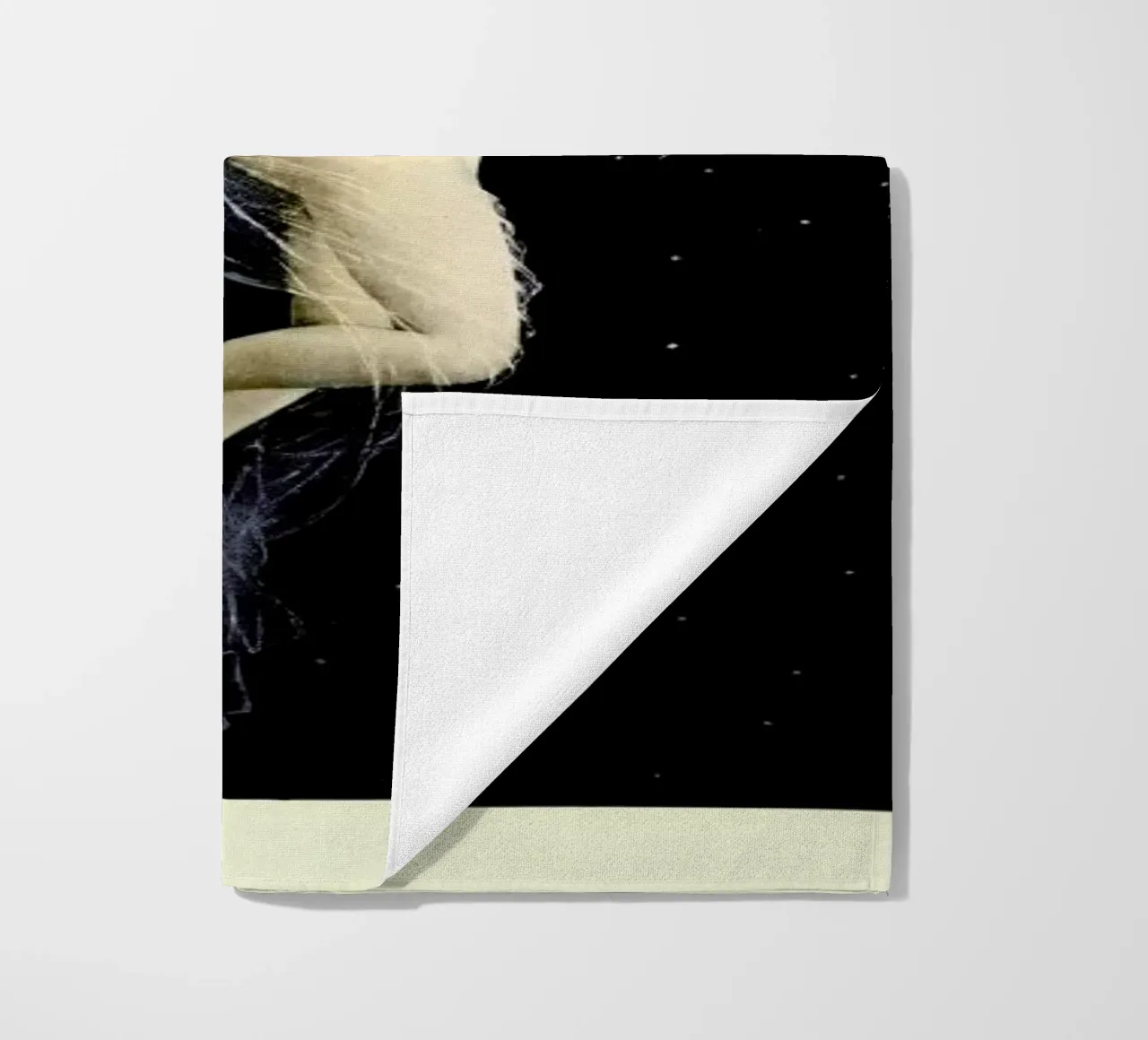 Diana beach towel by Flora & Fauna