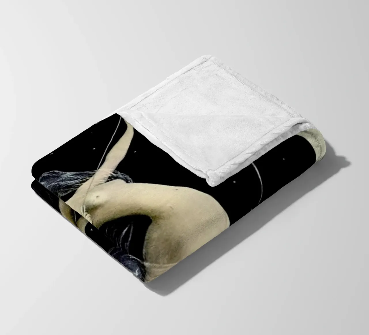 Diana fleece blanket by Flora & Fauna