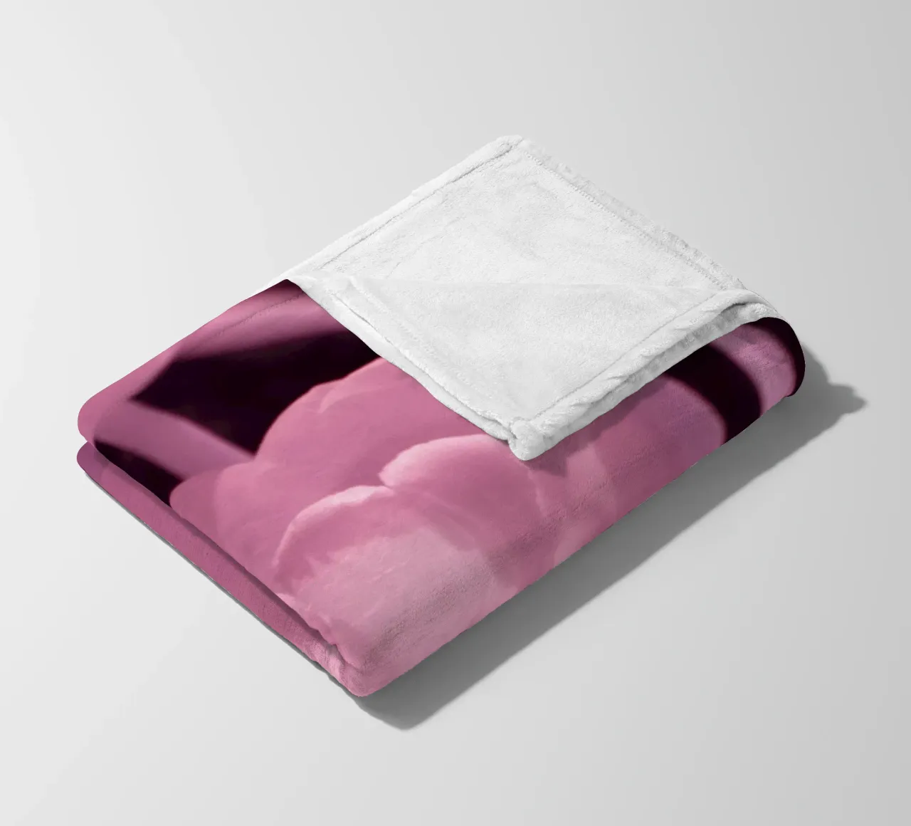 Delicati fiori di tulipano in luce infrarossa coperta in pile da Alexandra Joseph Fotomomente