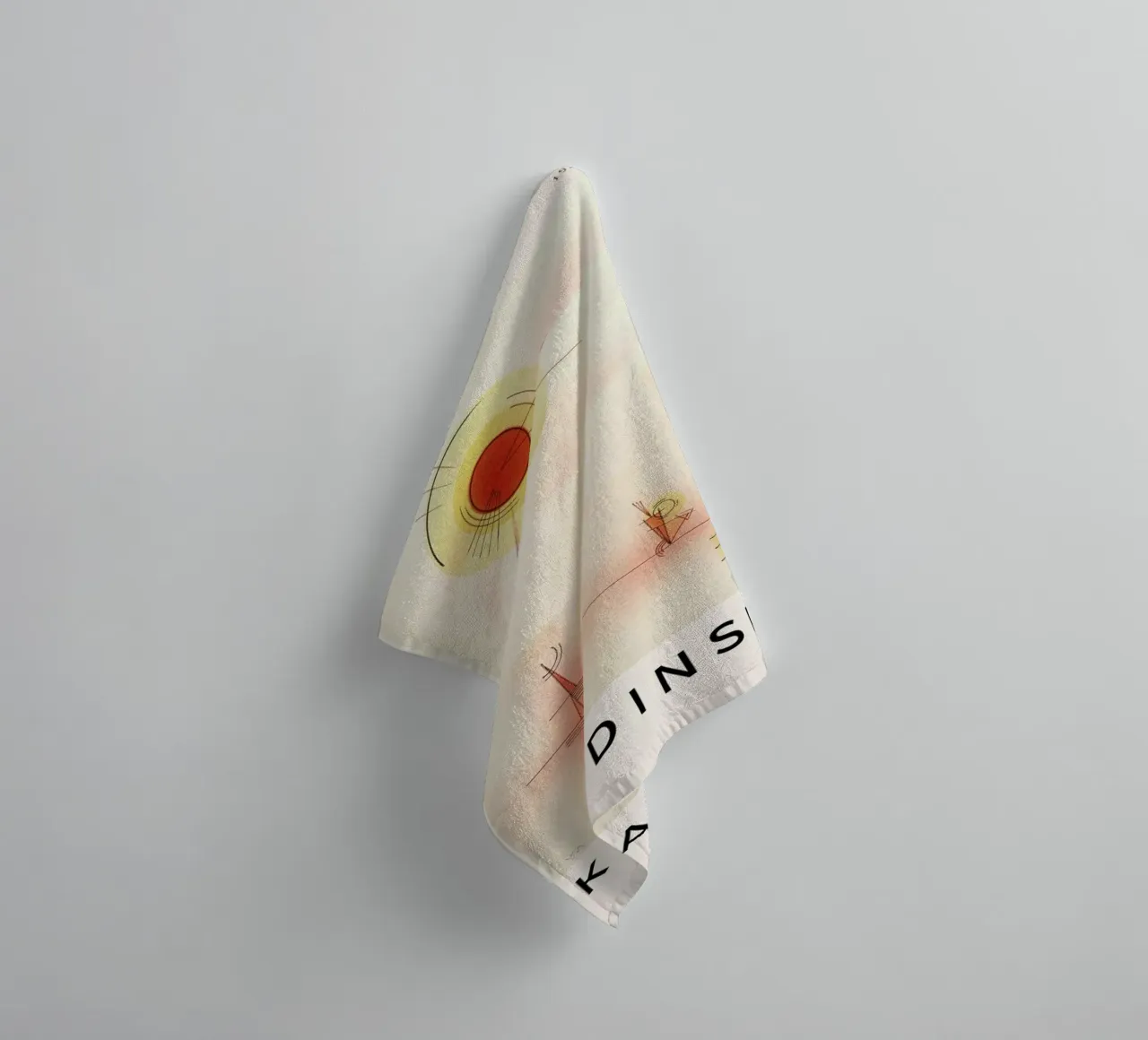 Kandinsky - Rays towel by ARTOTHEK