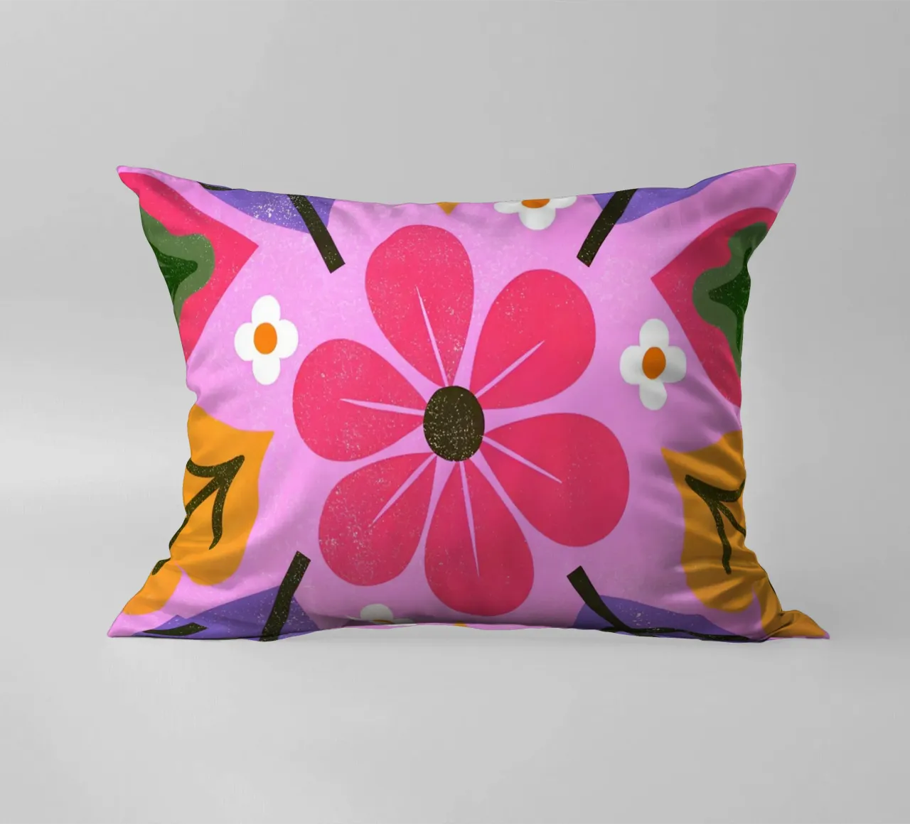 Fiori retrò pop cuscino da THE LATEST SHOP