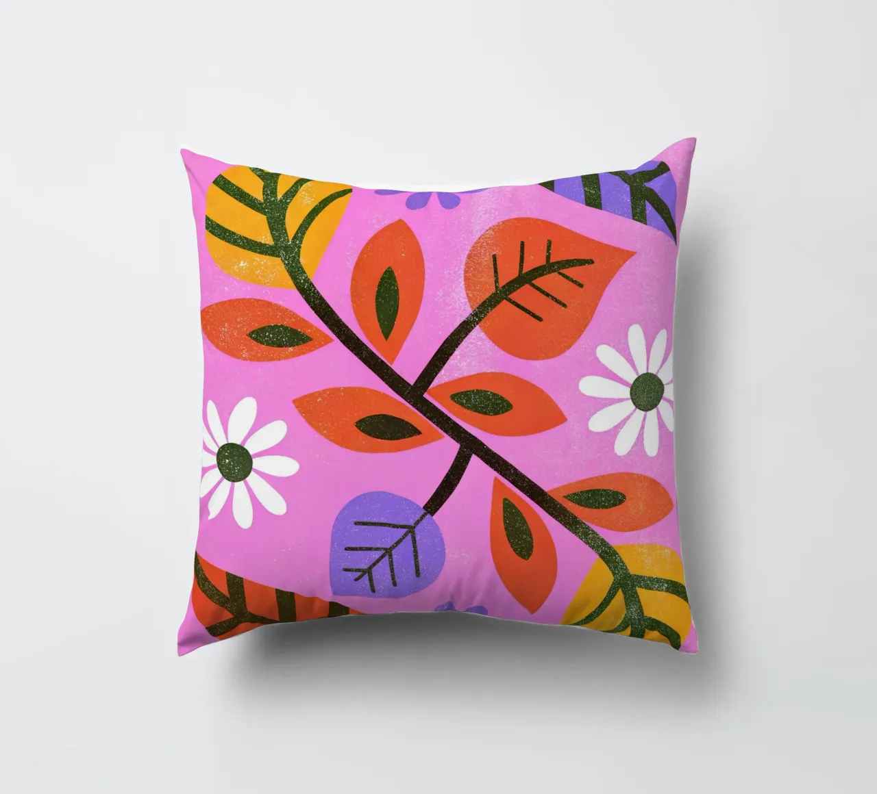 Fiori e foglie retrò pop cuscino da THE LATEST SHOP