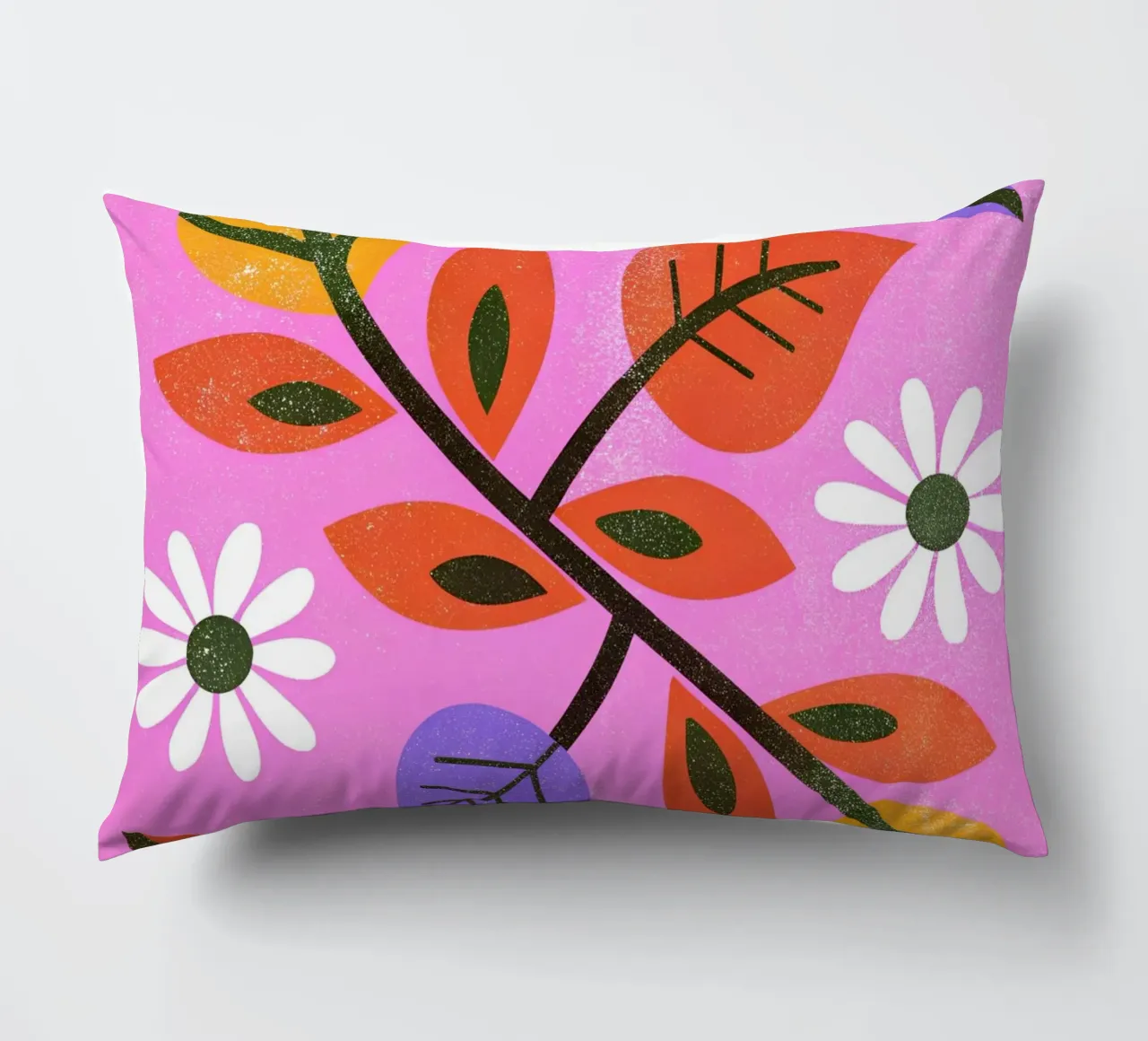 Fiori e foglie retrò pop cuscino da THE LATEST SHOP