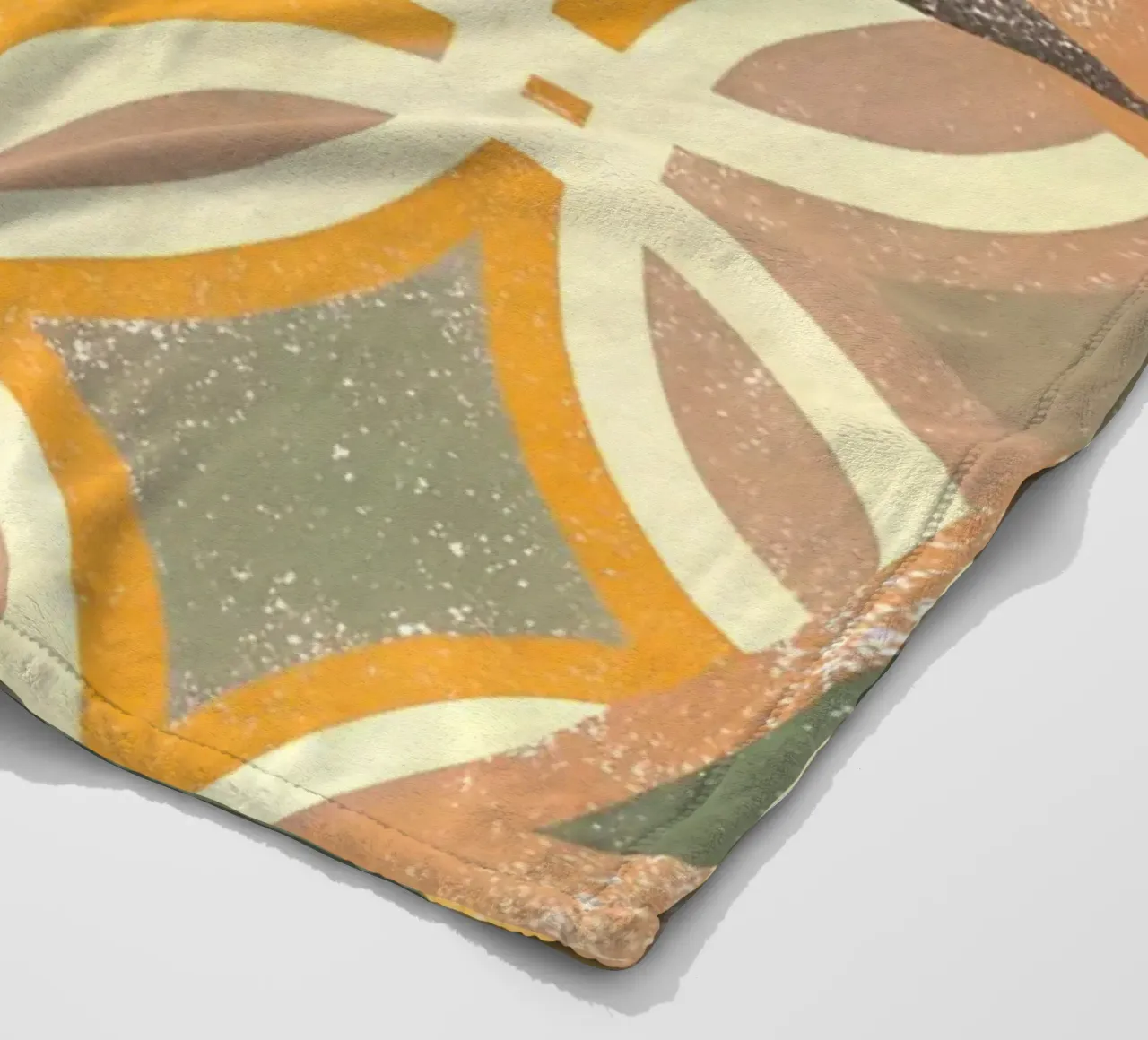 Tazza da caffè Retro Pop coperta in pile da THE LATEST SHOP