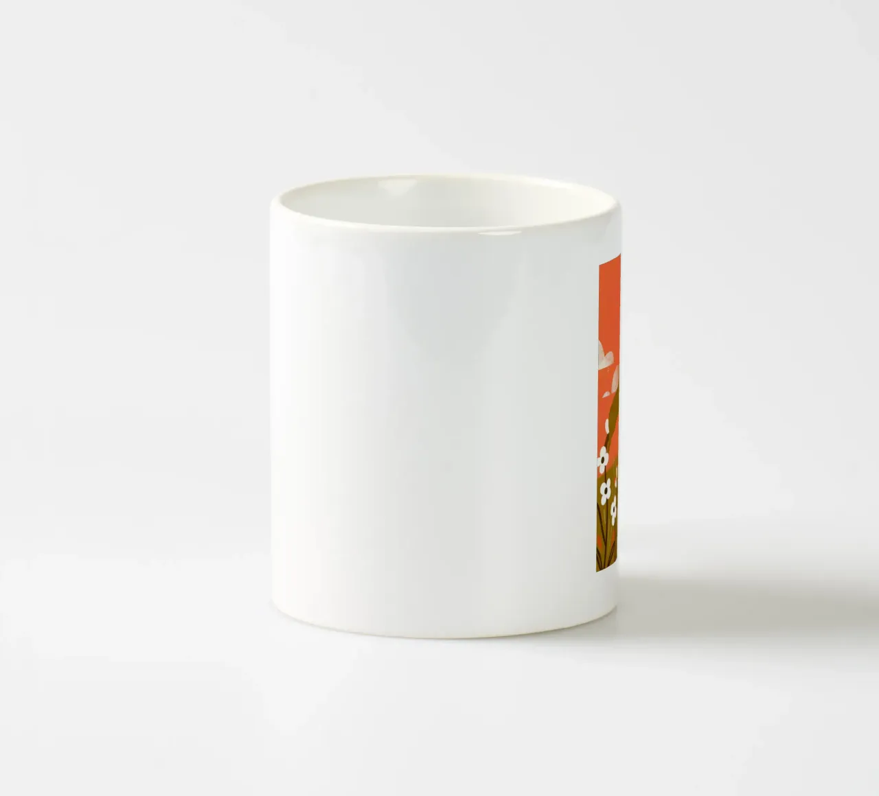 Coniglio che gioca con il retrò Pop tazza in ceramica da THE LATEST SHOP