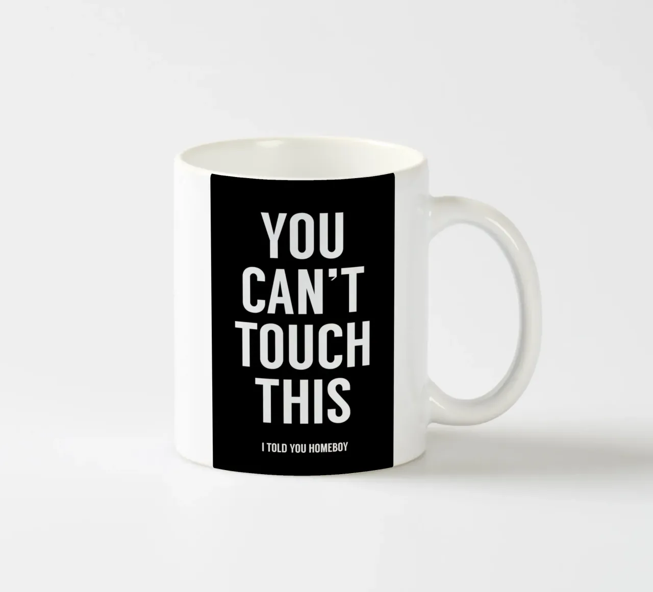 You Cant Touch This tazza in ceramica da Balazs Solti