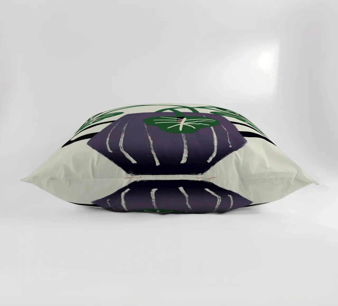 Verde con accenti rossi cuscino da Little Dean