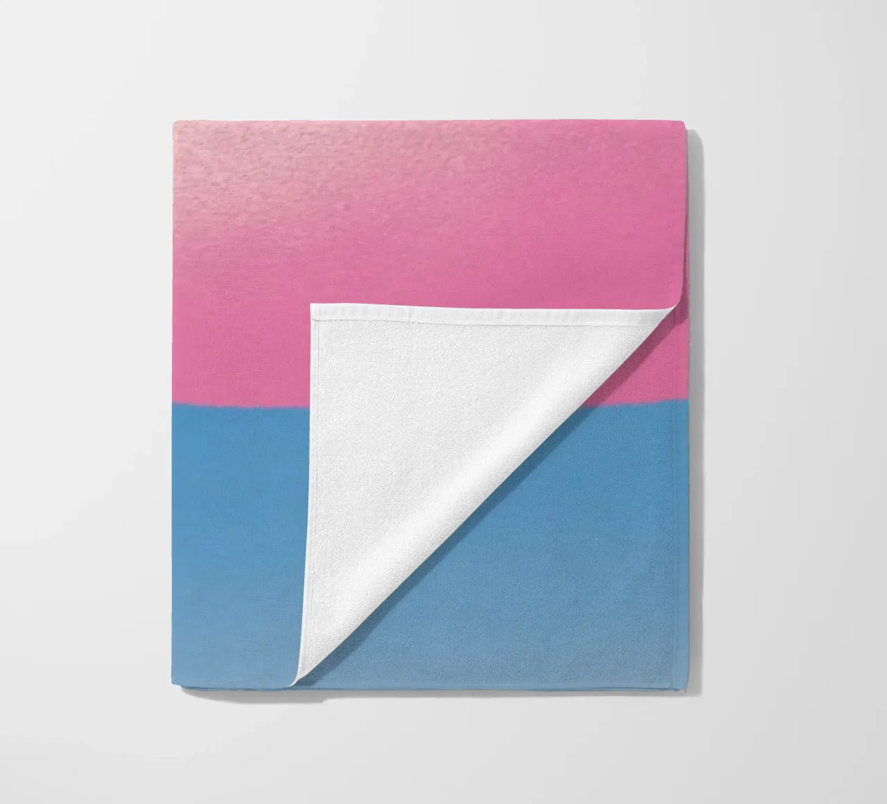 Nuvola rosa sfumata telo mare da Little Dean