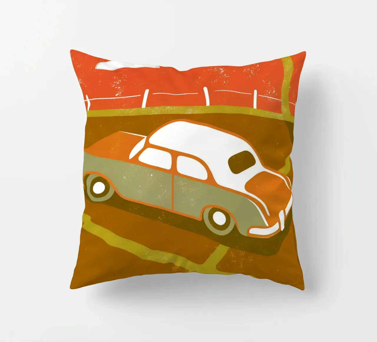 Auto d'epoca Pop Retro cuscino da THE LATEST SHOP
