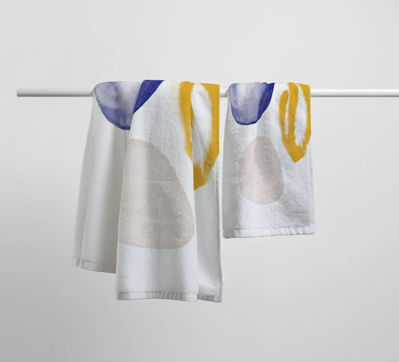 Found badhanddoek van STUDIO LEEMO