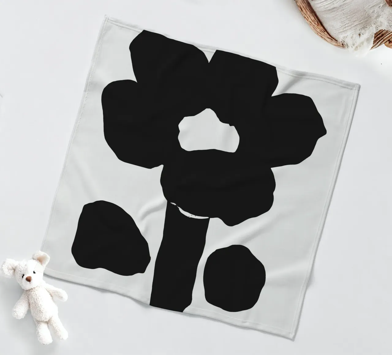 Silhouette floreale in grassetto coperta in pile da Little Dean