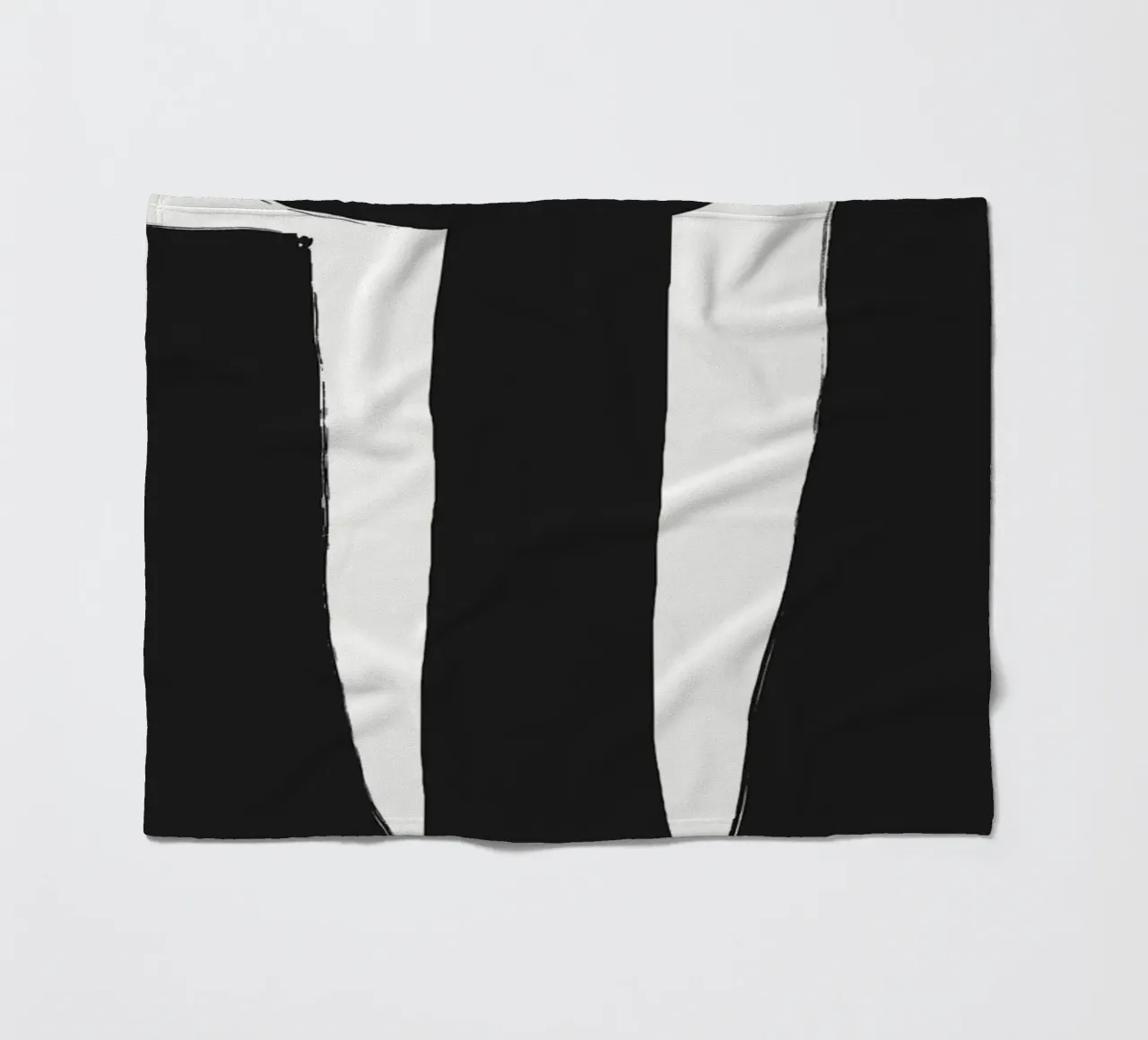 Fiore nero in grassetto coperta in pile da Little Dean